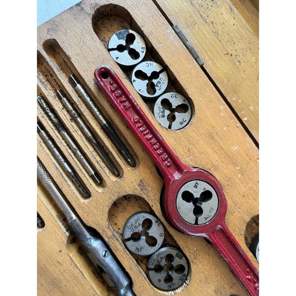 Greenfield Mass Tap & Die Set Ok Jr Vintage 99B10 - Picture 3 of 6